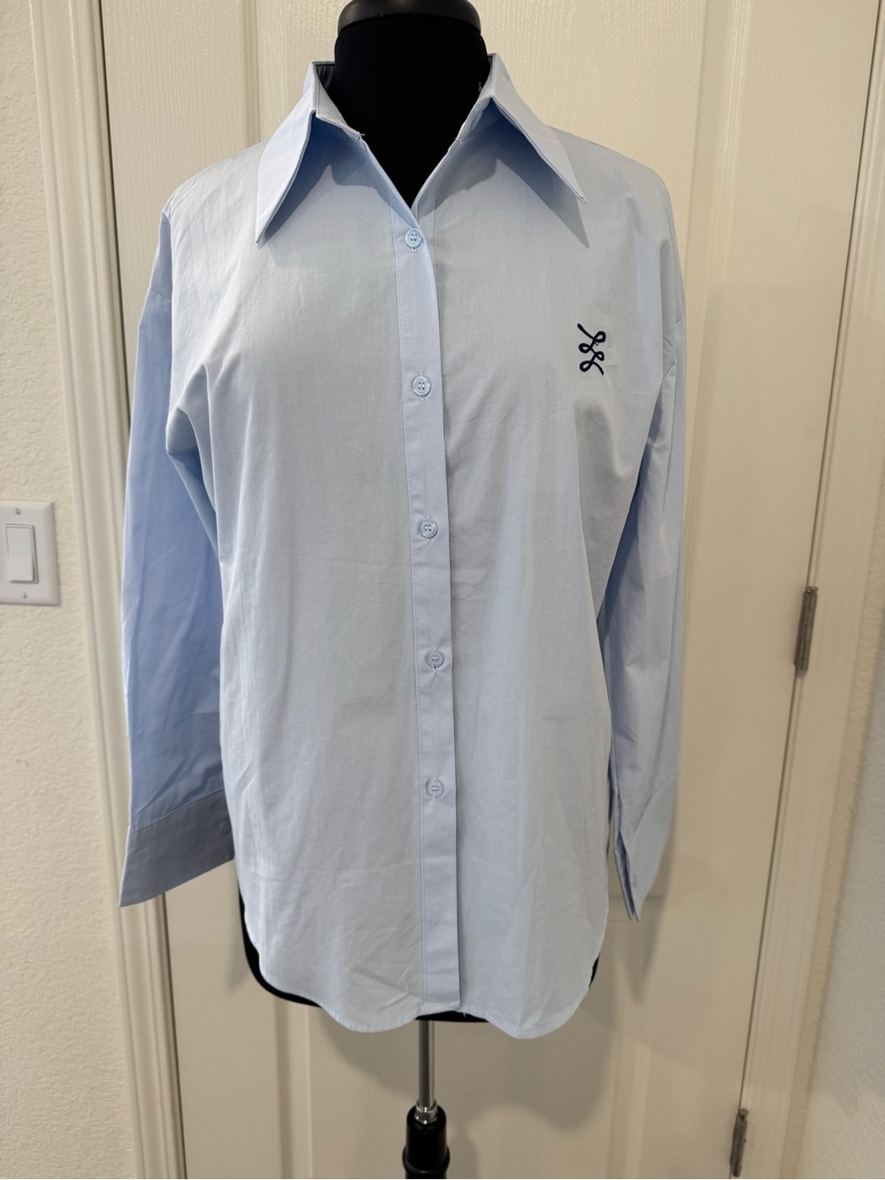 Light Blue Button-Up Long Sleeve Shirt